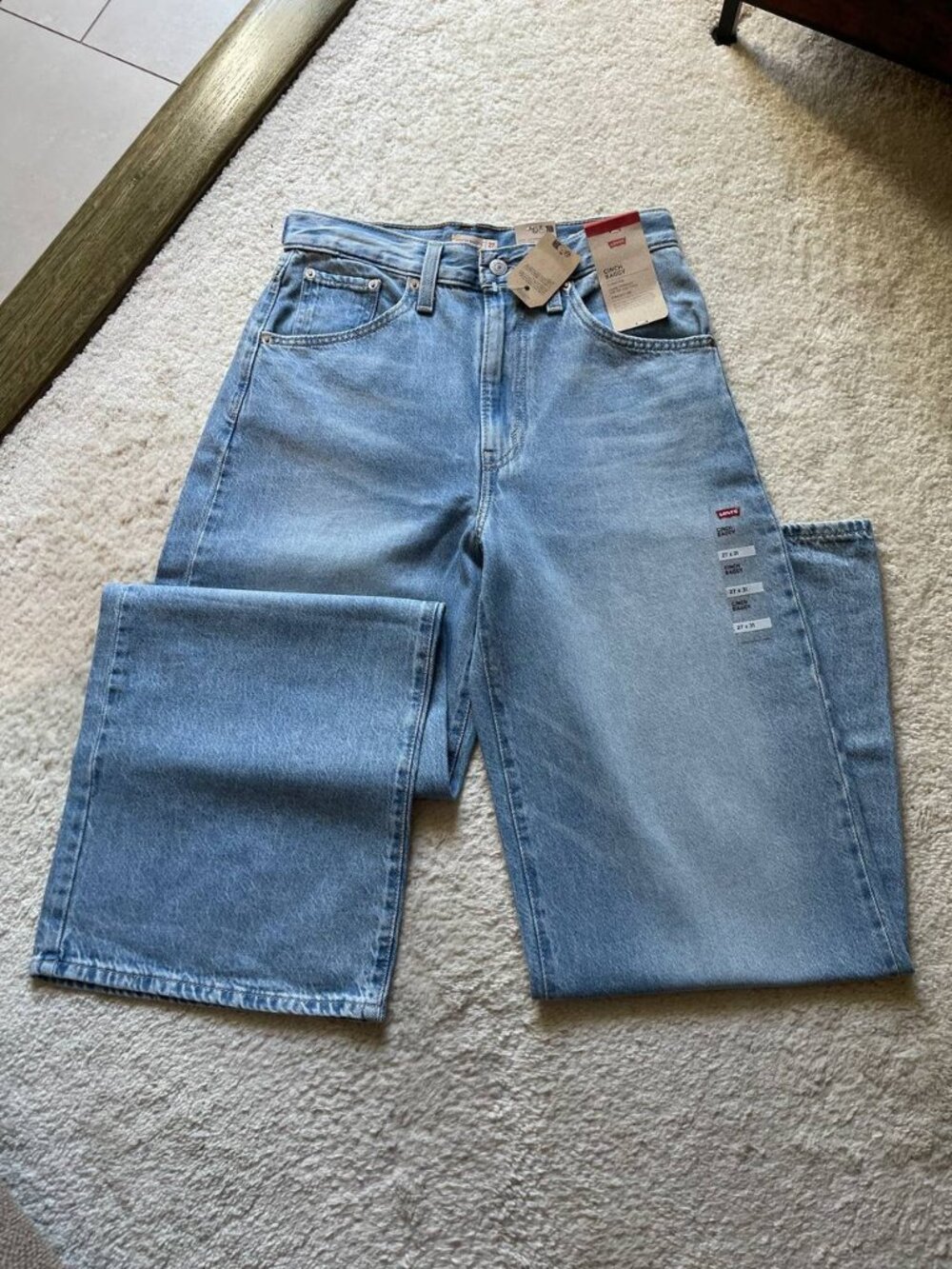 NWT Levi's Cinch Baggy High Rise Women's Jeans Size 27/31